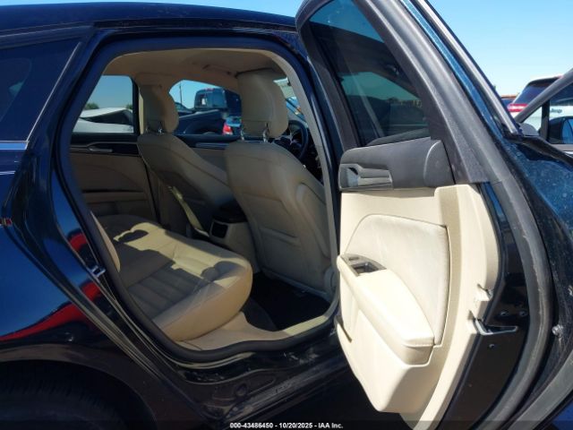 Ford Fusion Se Image 10