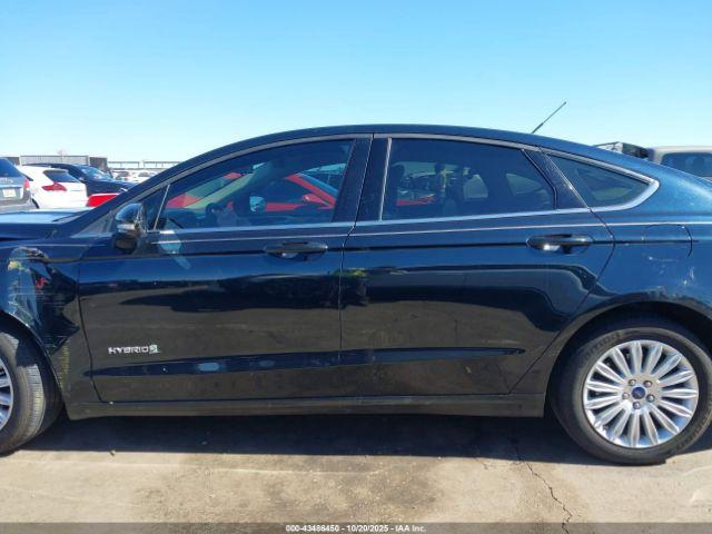 Ford Fusion Se Image 11