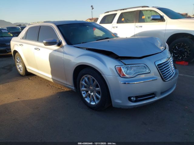 Chrysler 300 Limited Image 1