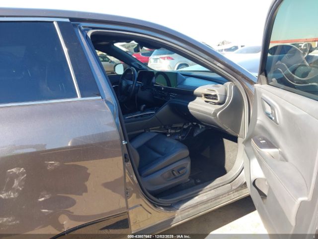 Toyota Crown Limited Image 13