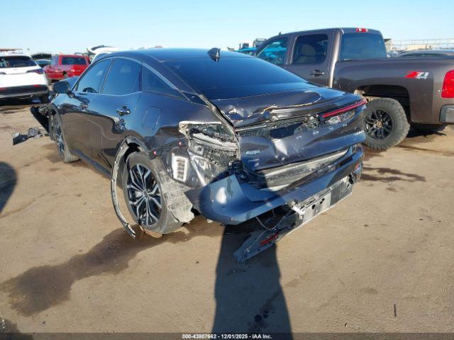 Toyota Crown Limited Image 9