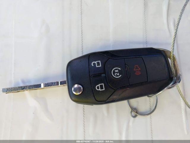 Ford Maverick Xlt Image 9