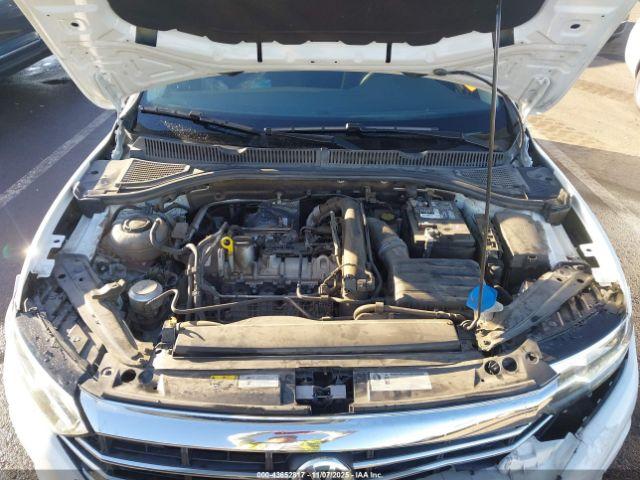 Volkswagen Jetta Image 8