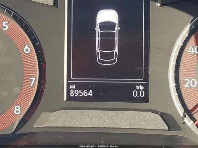 Volkswagen Jetta Image 14