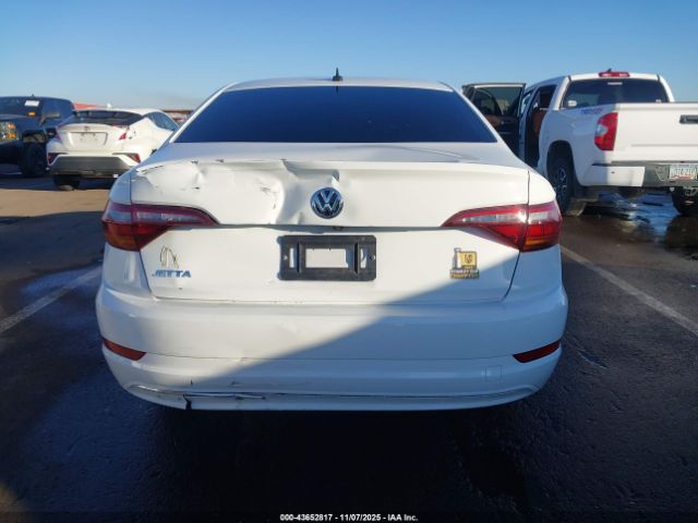 Volkswagen Jetta Image 13