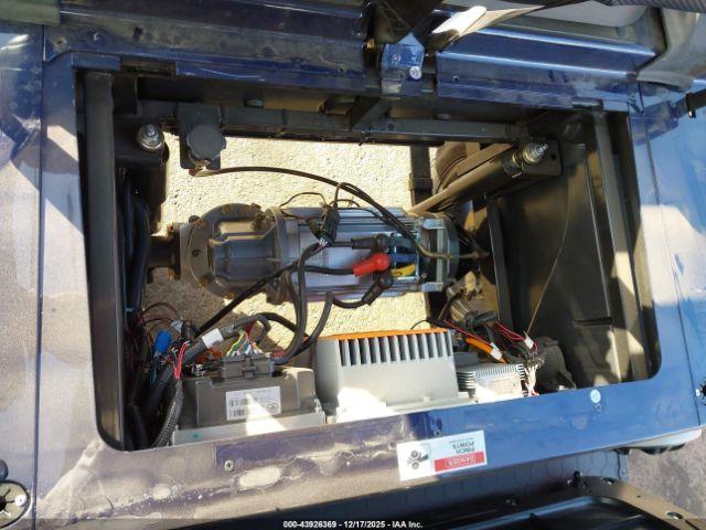 Evolution Golf Cart Image 13