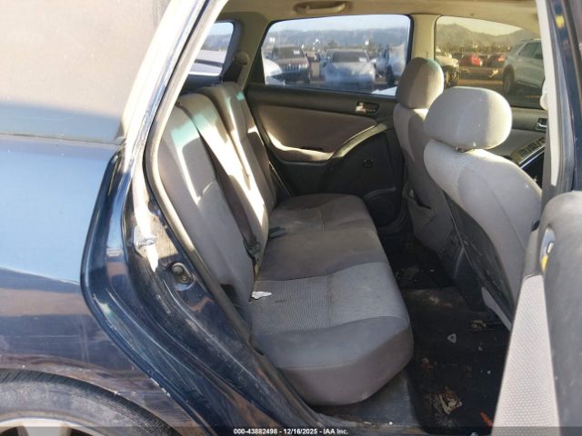 Toyota Matrix Xr Image 9