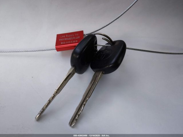 Toyota Matrix Xr Image 8