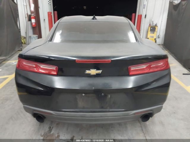 Chevrolet Camaro 1lt Image 13