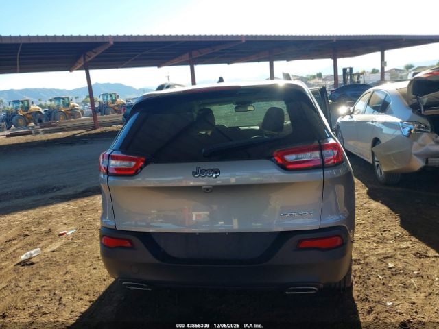 Jeep Cherokee Sport Image 13