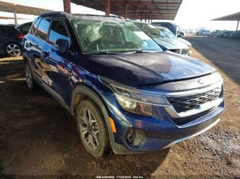  Salvage Kia Seltos