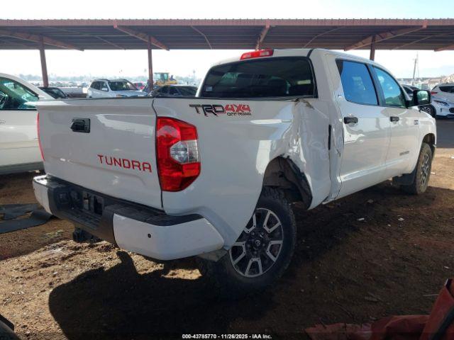 Toyota Tundra Sr5 5.7l V8 Image 12