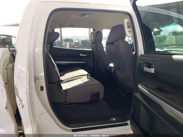 Toyota Tundra Sr5 5.7l V8 Image 7