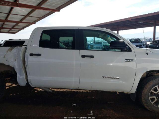 Toyota Tundra Sr5 5.7l V8 Image 13