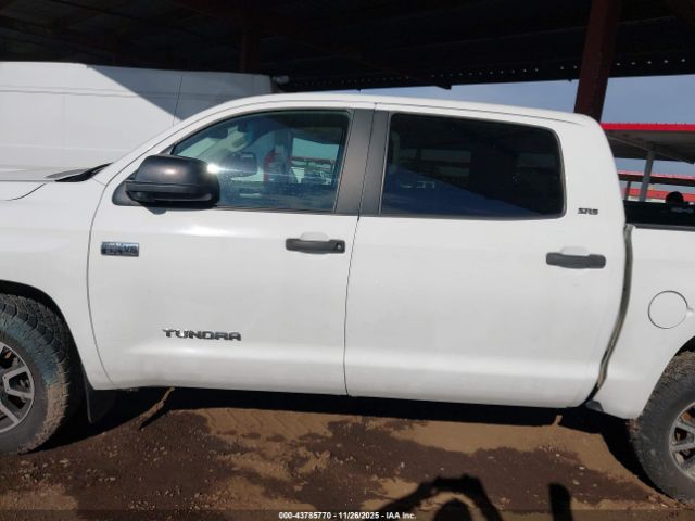 Toyota Tundra Sr5 5.7l V8 Image 14