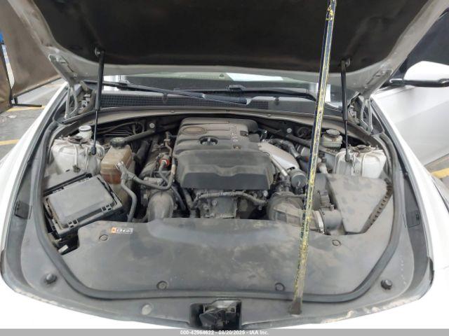 Cadillac CTS Luxury Image 8