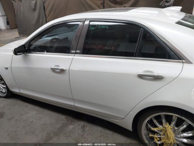 Cadillac CTS Luxury Image 11