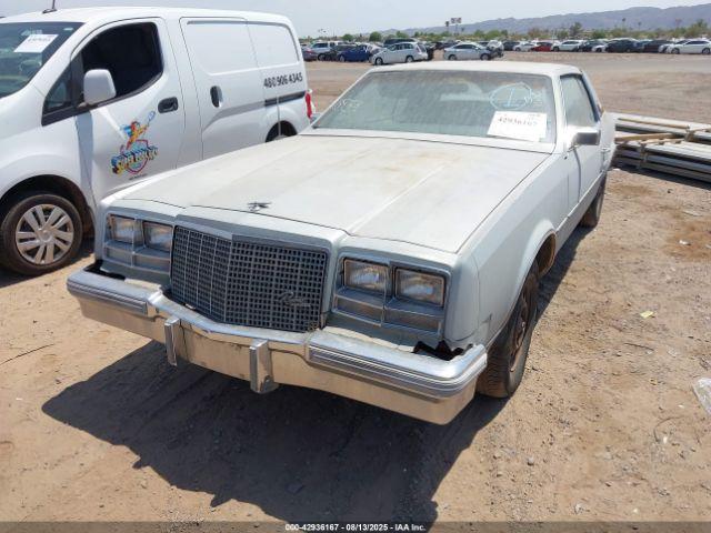 Buick Riviera Image 2