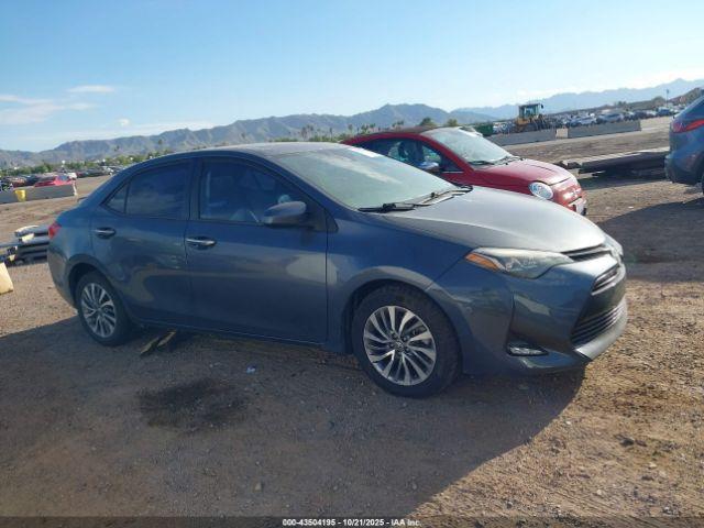 Toyota Corolla Xle Image 10