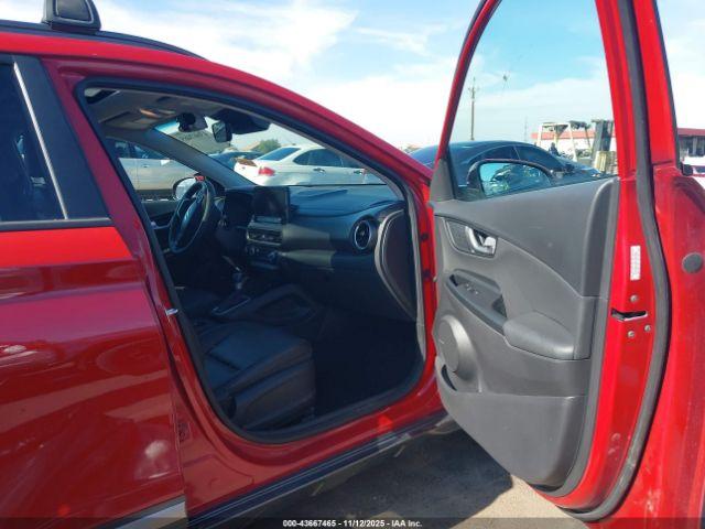 Hyundai KONA Limited Image 9