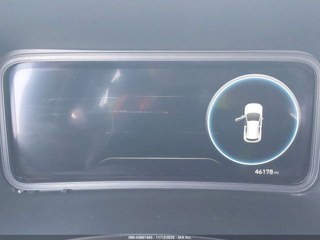 Hyundai KONA Limited Image 10