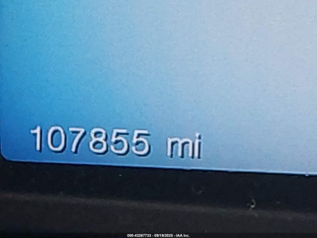 Ford Explorer Limited Image 10