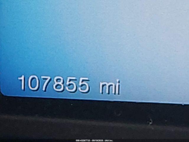 Ford Explorer Limited Image 10