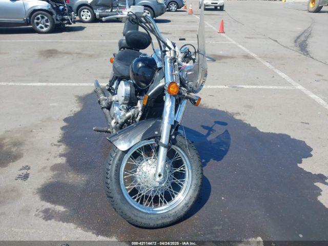 Honda Vt750 C Image 4