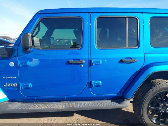 Jeep Wrangler Unlimited Sahara 4x4 Image 6