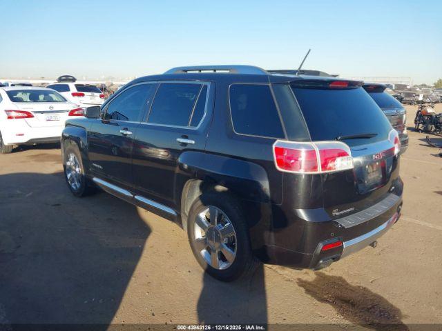 GMC Terrain Denali Image 8