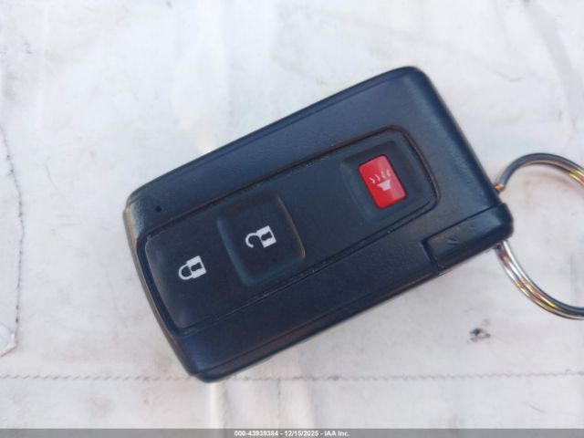 Toyota Prius Image 16