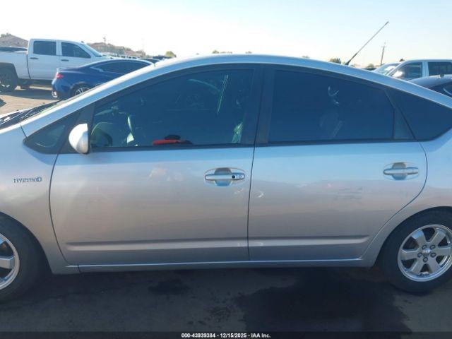 Toyota Prius Image 4