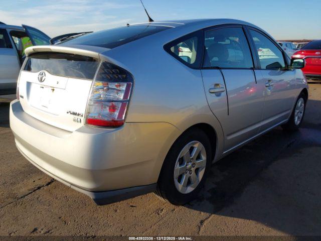 Toyota Prius Image 4