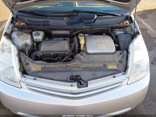 Toyota Prius Image 13