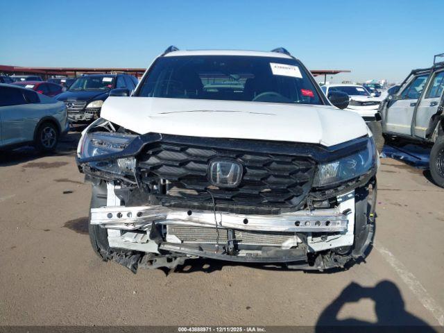 Honda Passport Awd Elite Image 5