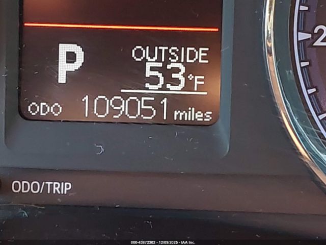 Toyota Corolla Le Eco Image 14