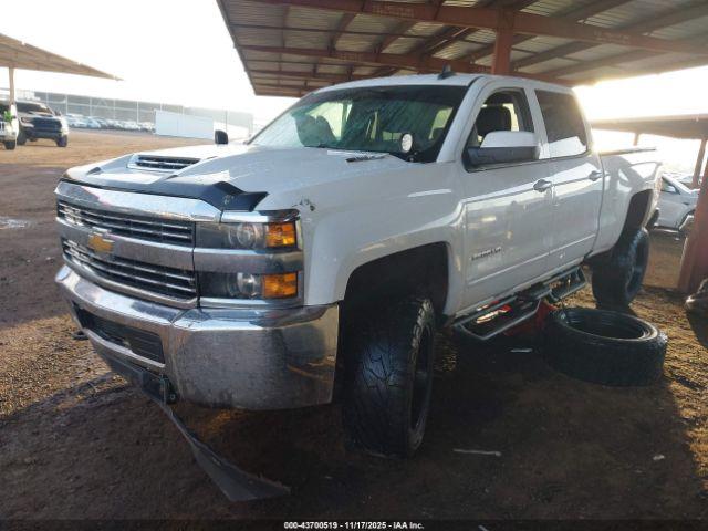 Chevrolet Silverado 2500 Lt Image 3
