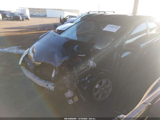 Toyota Prius Image 8