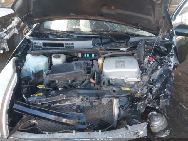 Toyota Prius Image 16