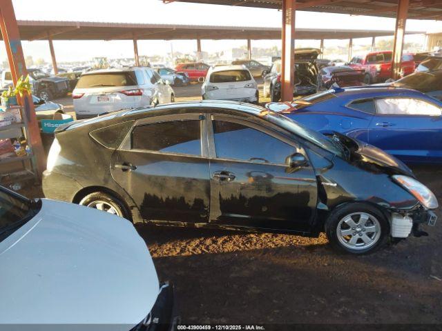 Toyota Prius Image 2