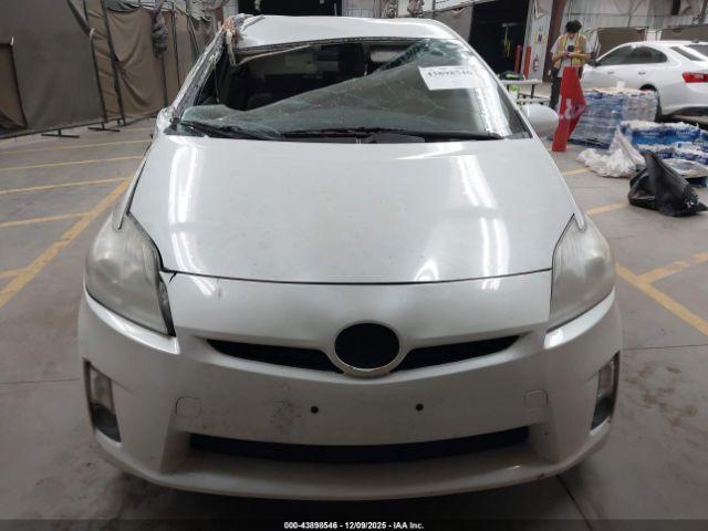 Toyota Prius Ii Image 3