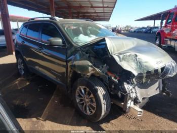  Salvage Jeep Cherokee