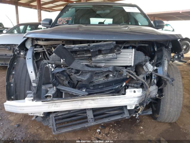 Ford Explorer Xlt Image 12