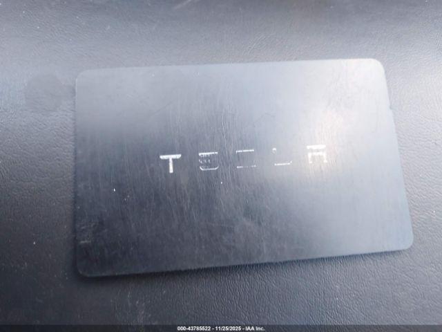 Tesla Model Y Long Range Dual Motor All-wheel Drive Image 7