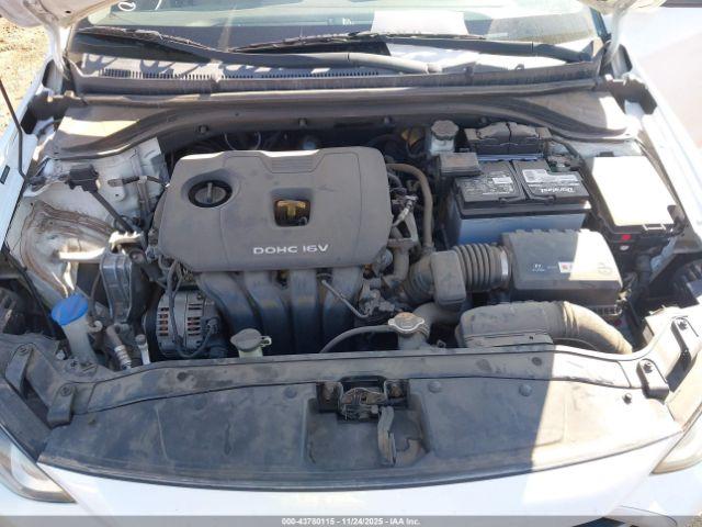 Hyundai ELANTRA Se Image 13