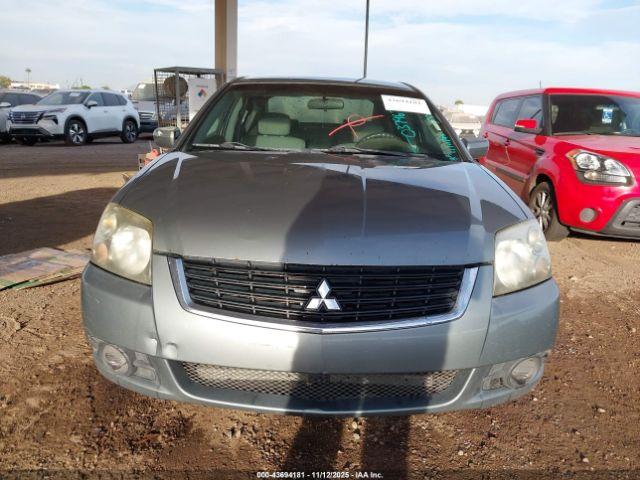 Mitsubishi Galant Image 13