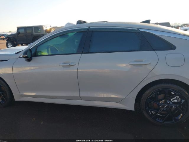 Kia K5 Gt-line Fwd Image 4