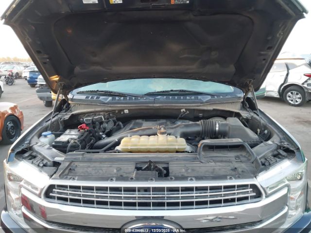 Ford F-150 Lariat Image 13