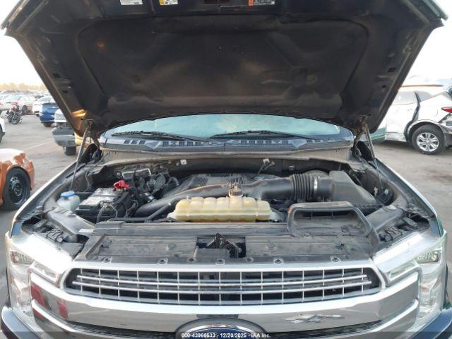 Ford F-150 Lariat Image 13