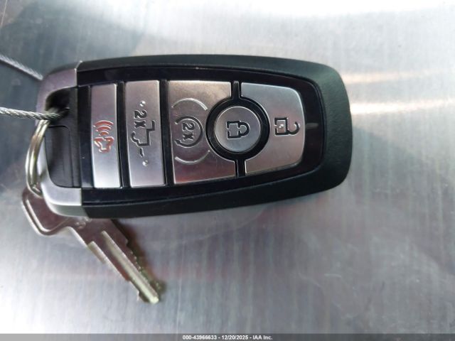 Ford F-150 Lariat Image 7